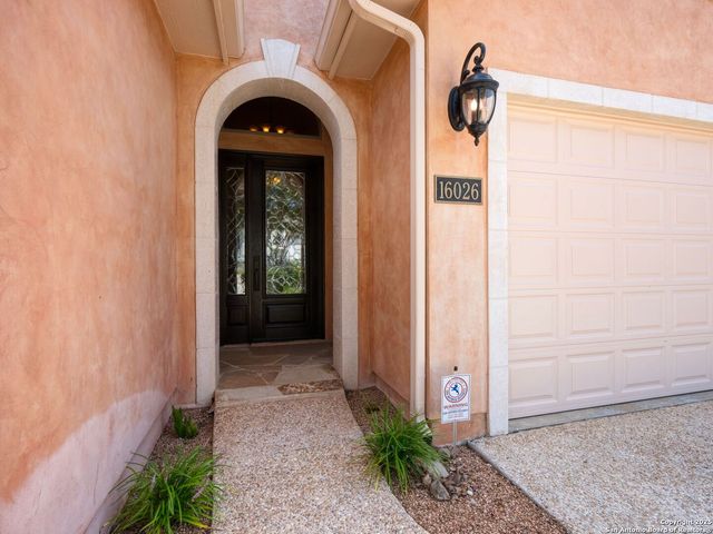 16026 Huebner Bluff, San Antonio, TX 78248