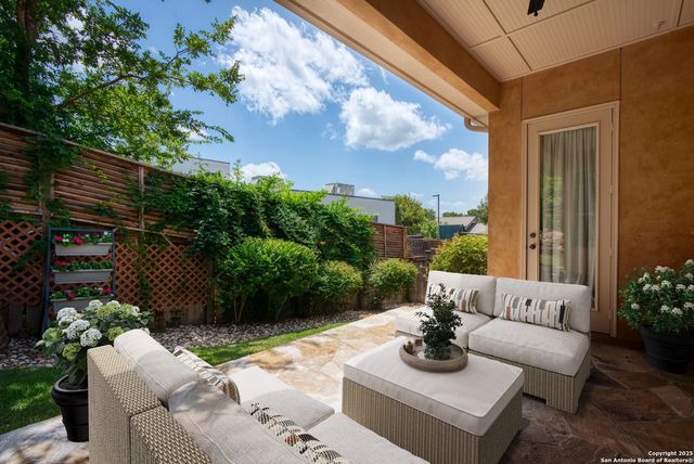 16026 Huebner Bluff, San Antonio, TX 78248