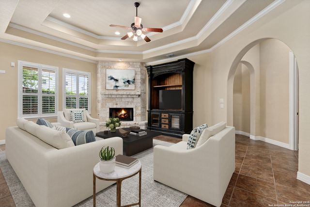 16026 Huebner Bluff, San Antonio, TX 78248