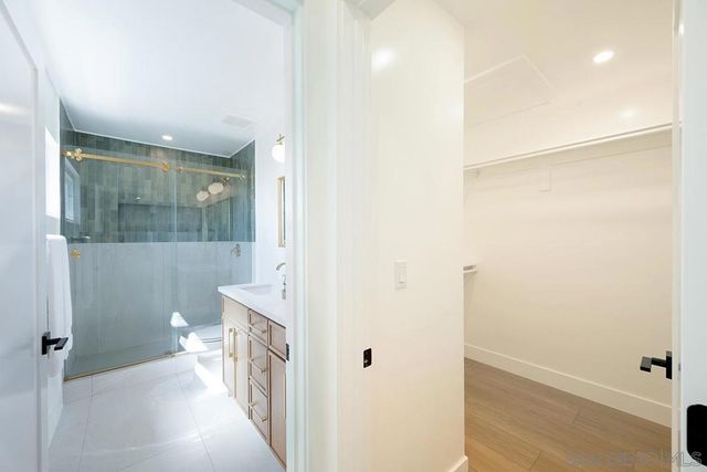 6211 SYRACUSE LANE, San Diego, CA 92122