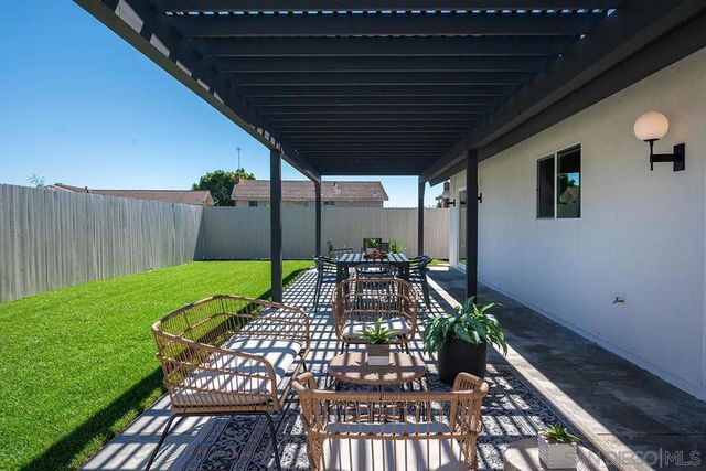 6211 SYRACUSE LANE, San Diego, CA 92122