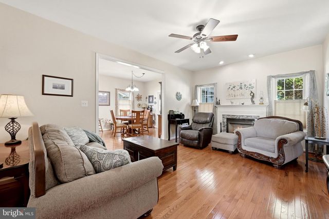 624 ALLEGHENY CIR, Woodstock, VA 22664
