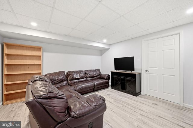 624 ALLEGHENY CIR, Woodstock, VA 22664