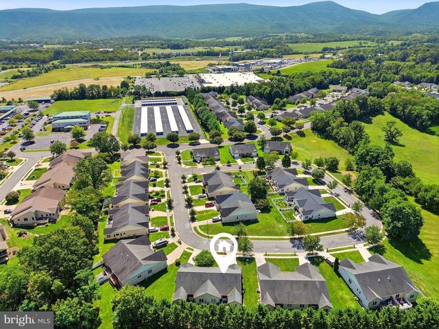 624 ALLEGHENY CIR, Woodstock, VA 22664
