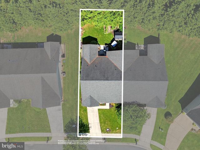 624 ALLEGHENY CIR, Woodstock, VA 22664