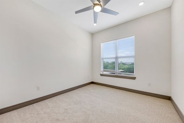 2700 Old Denton Road 2236, Carrollton, TX 75007