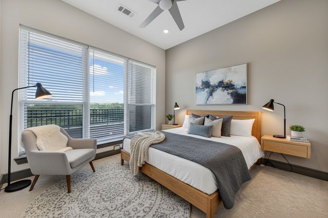 2700 Old Denton Road 2236, Carrollton, TX 75007