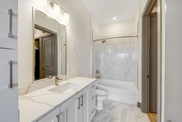 2700 Old Denton Road 2236, Carrollton, TX 75007