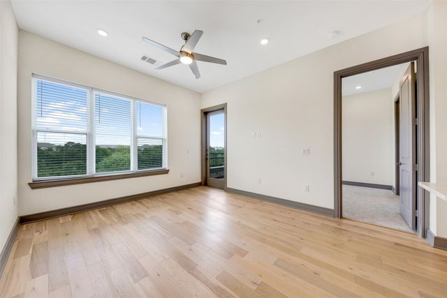 2700 Old Denton Road 2236, Carrollton, TX 75007