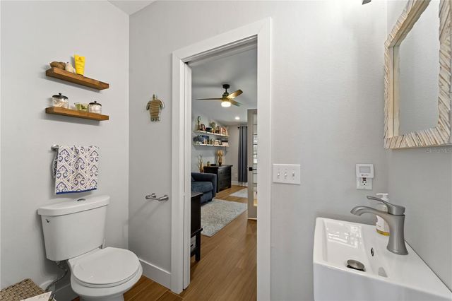 5804 TAMPA SHORES BOULEVARD, Tampa, FL 33615