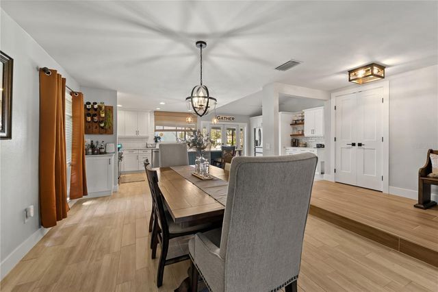 5804 TAMPA SHORES BOULEVARD, Tampa, FL 33615