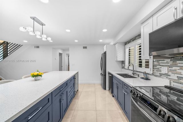 6711 SW 129th Court, Miami, FL 33183