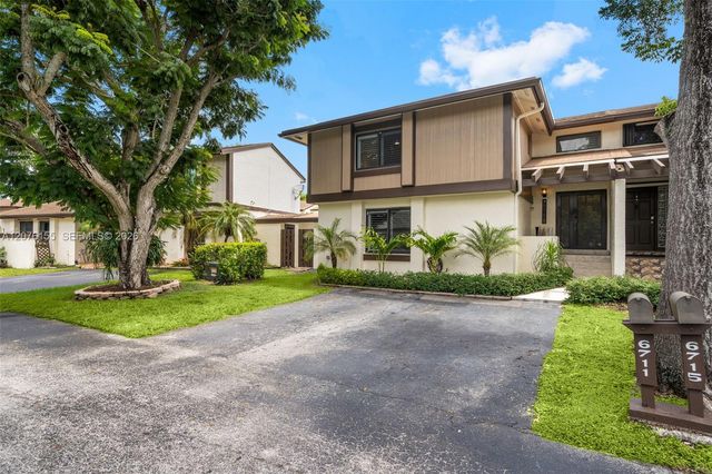 6711 SW 129th Court, Miami, FL 33183