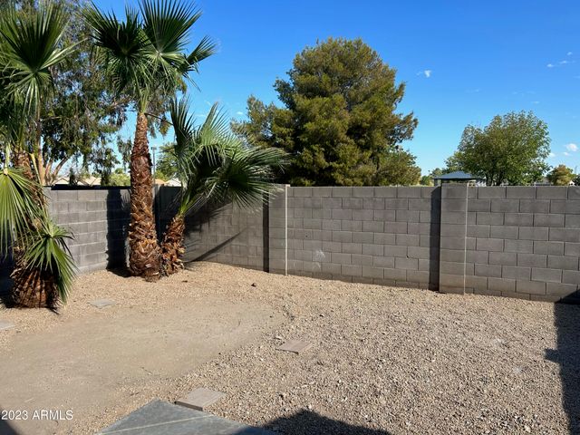 7032 W Lincoln Street, Peoria, AZ 85345