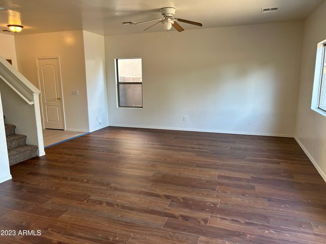 7032 W Lincoln Street, Peoria, AZ 85345