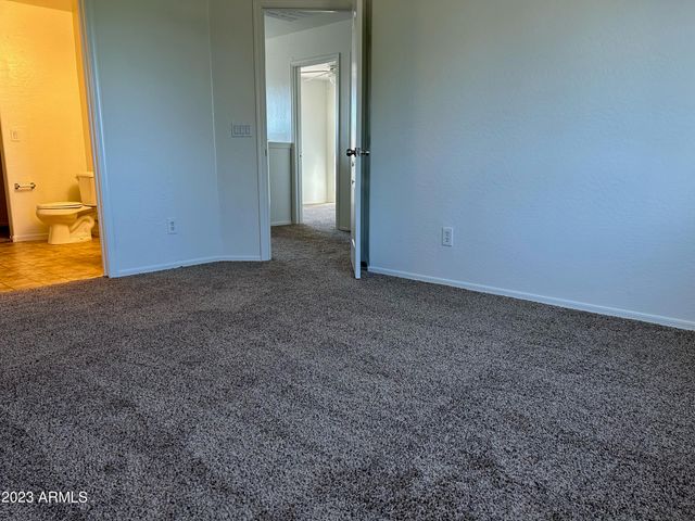 7032 W Lincoln Street, Peoria, AZ 85345