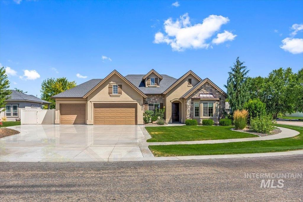 9790 W Golden Rain St., Star, ID 83669