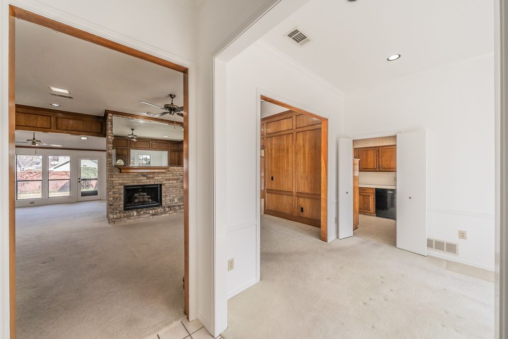 property-img