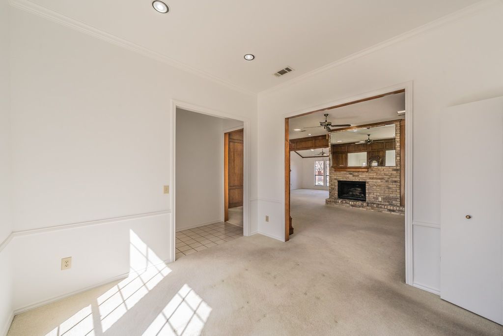 property-img