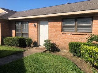 3332 Burke Road 83, Pasadena, TX 77504