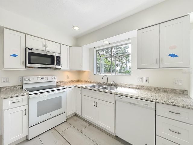 650 WHITTINGHAM PLACE, Lake Mary, FL 32746