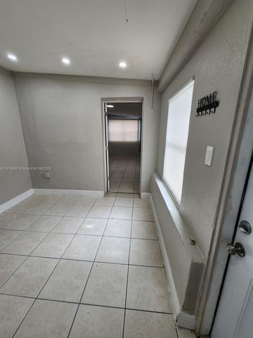 6251 NW 14th St, Sunrise, FL 33313