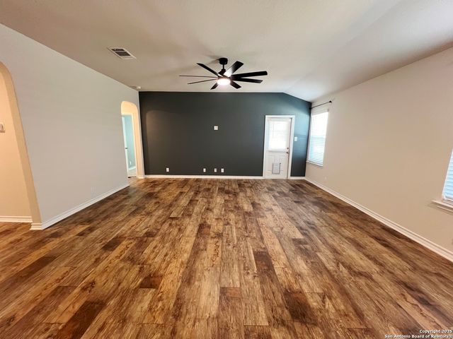 6823 Kingsley Edge, San Antonio, TX 78252