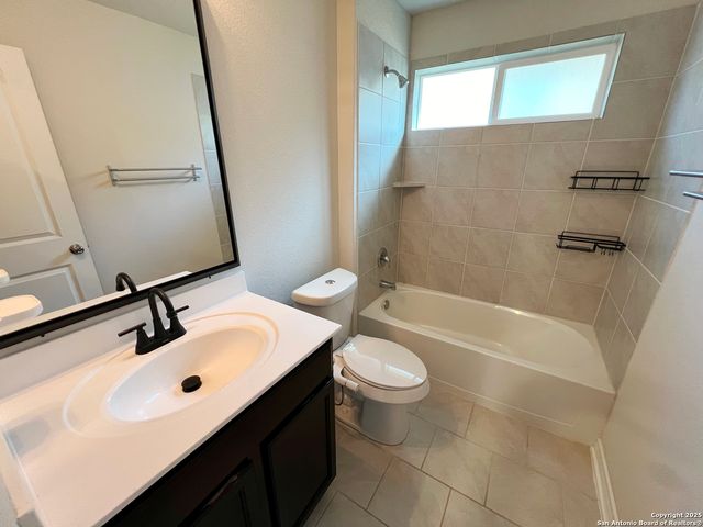 6823 Kingsley Edge, San Antonio, TX 78252