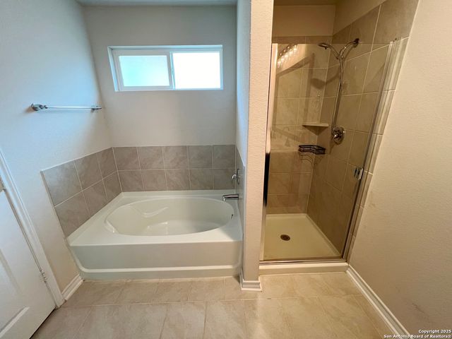 6823 Kingsley Edge, San Antonio, TX 78252