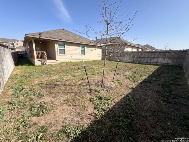 6823 Kingsley Edge, San Antonio, TX 78252
