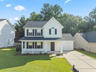616 Saint Ives Lane, Goose Creek, SC 29445