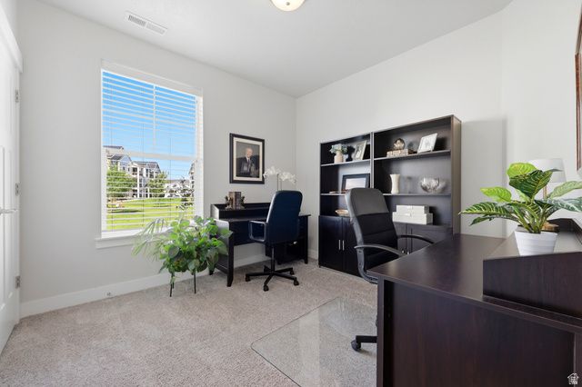 631 N SUN PEAK DR, Vineyard, UT 84059