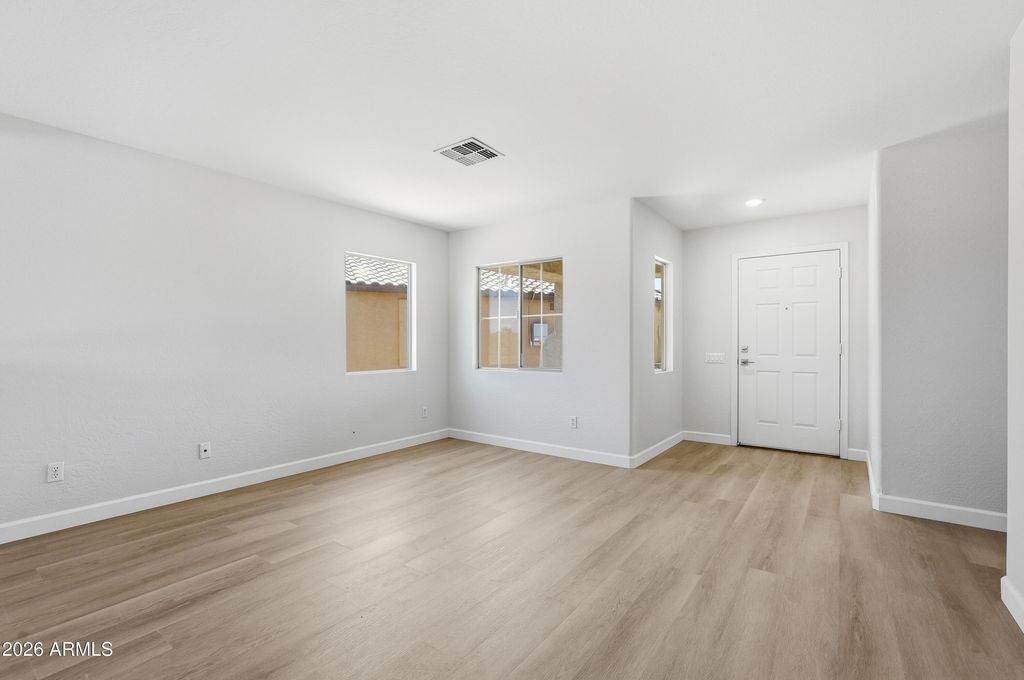 39693 N ZAMPINO Street, San Tan Valley, AZ 85140 — photo 2