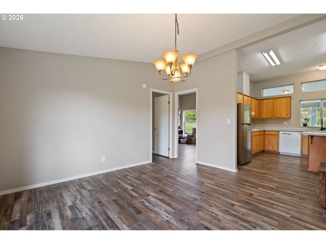 9405 Ne 349TH St, La Center, WA 98629
