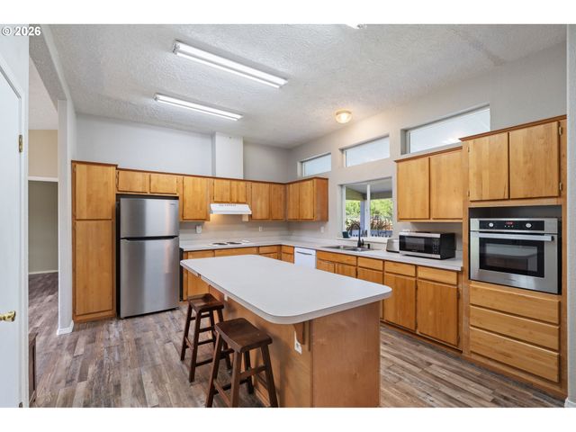 9405 Ne 349TH St, La Center, WA 98629