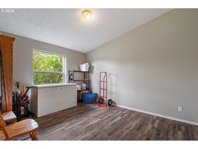 9405 Ne 349TH St, La Center, WA 98629