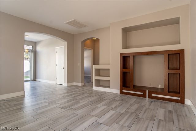 1066 Wild Fern Court, Las Vegas, NV 89183