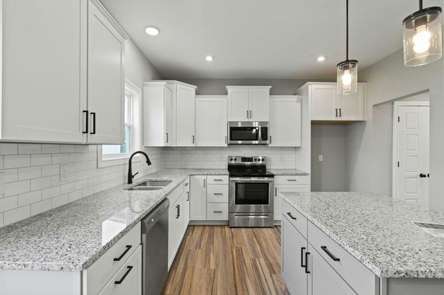 108 Clearwater Drive, Nicholasville, KY 40356