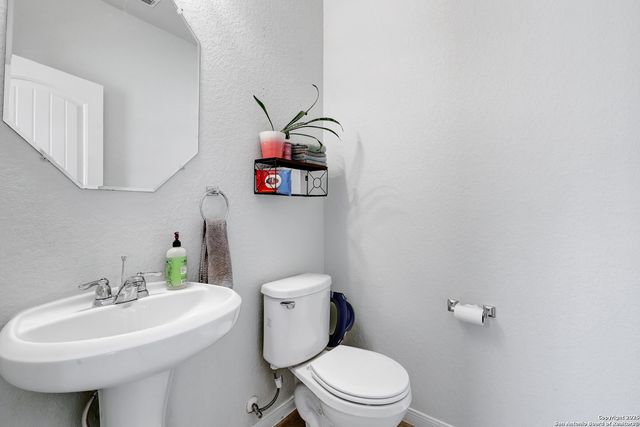 10707 Gentle Fox Bay, San Antonio, TX 78245