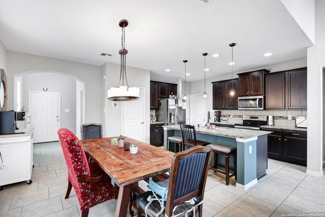10707 Gentle Fox Bay, San Antonio, TX 78245