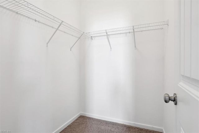1414 Waltham LN, Newport News, VA 23608