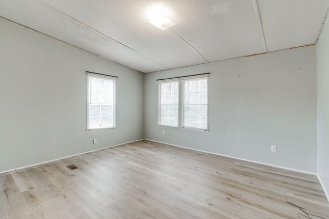 2831 Mcelveen Drive, Dalzell, SC 29040