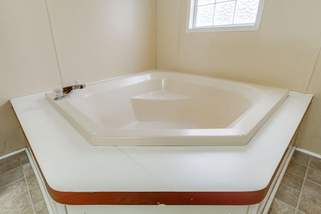 2831 Mcelveen Drive, Dalzell, SC 29040