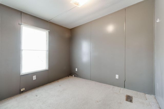 2831 Mcelveen Drive, Dalzell, SC 29040