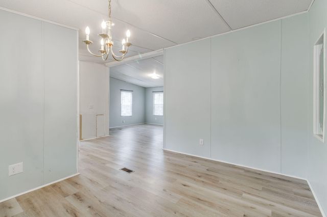 2831 Mcelveen Drive, Dalzell, SC 29040