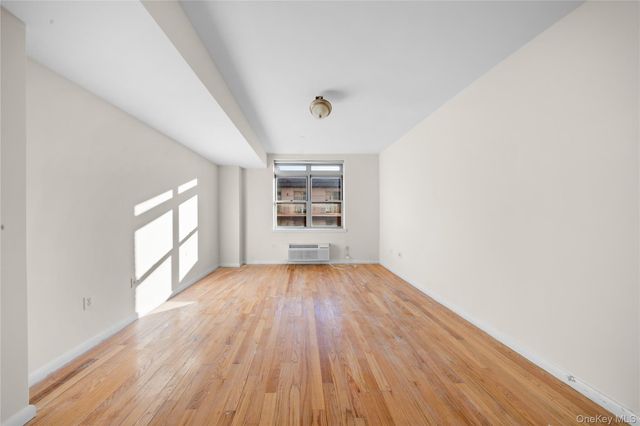 14-34 110th Street 5C, College Point, NY 11356