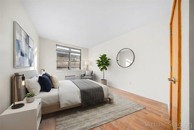 14-34 110th Street 5C, College Point, NY 11356