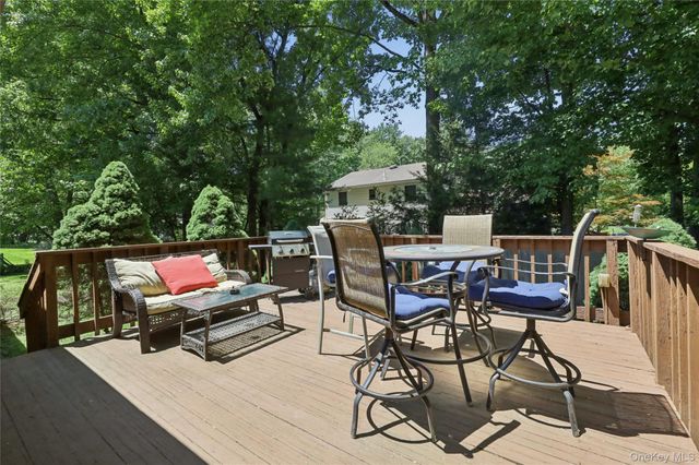 130 Broad Avenue, Palisades, NY 10964