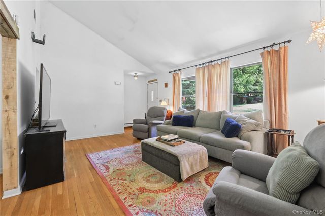 130 Broad Avenue, Palisades, NY 10964
