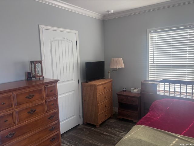 761 Baker, Seguin, TX 78155